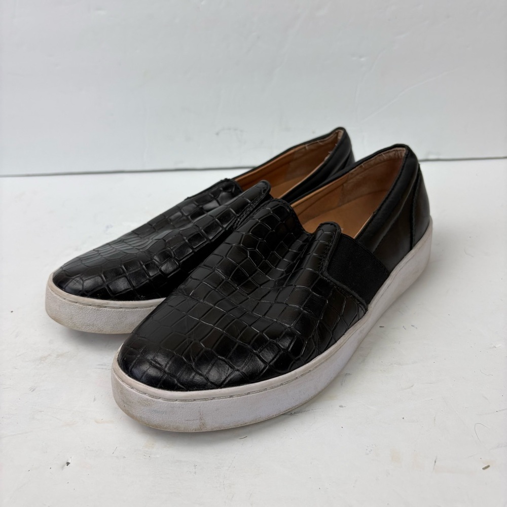 Vionic Shoe Demetra Loafer Womens Size 6.5 Black Leather Croc Print Sneakers